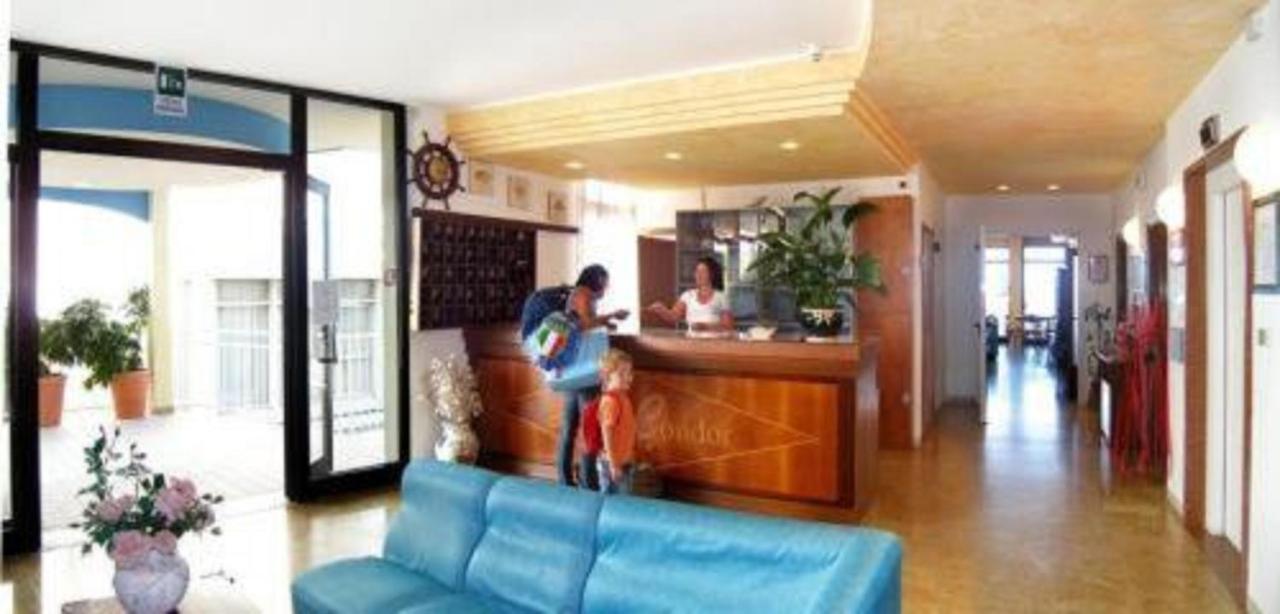 Hotel Condor Τζεσόλο Λίντο Εξωτερικό φωτογραφία